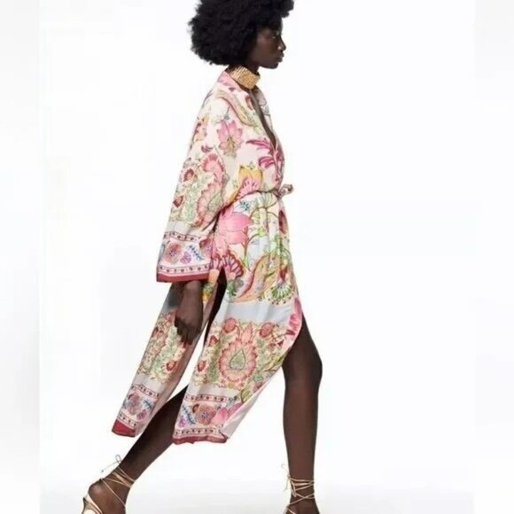 Zara Womens Medium Printed Pockets Kimono with Belt Resortwear Vacation - Picture 11 of 11